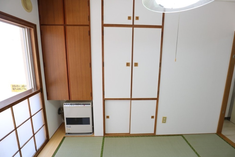 ※旧賃借人が入居前の写真です。２０２１年６月内装リフォーム済み。   
