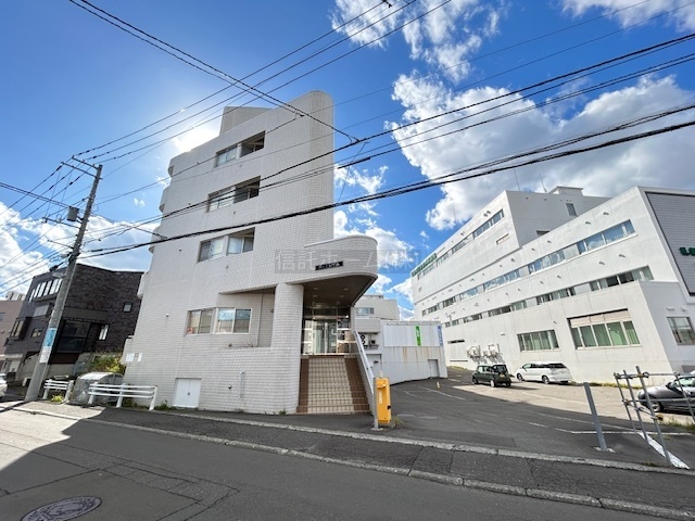 R4TMビル