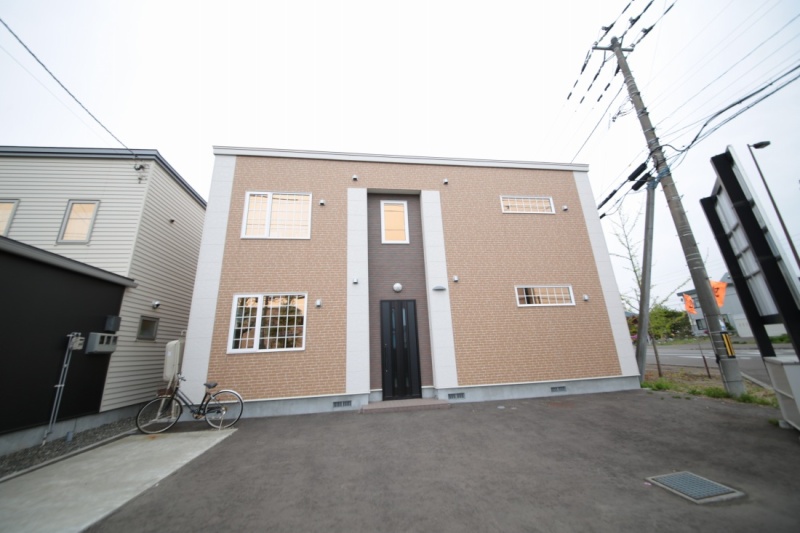 恵庭市黄金南 収益物件(木造アパート) ロメヲ