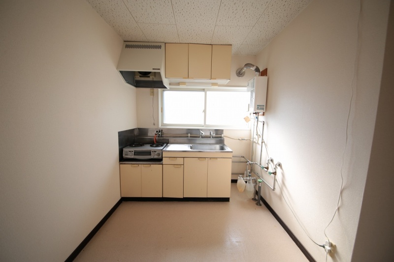 B棟202号室