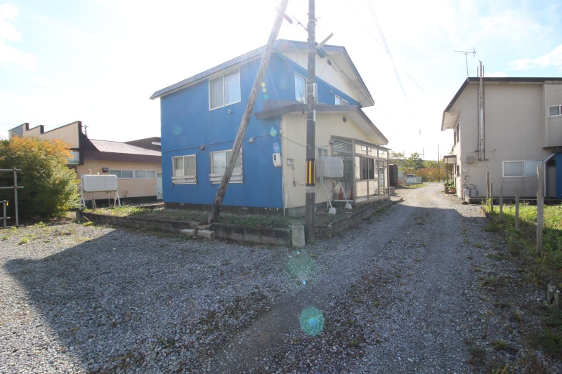 木古内町字本町584番地5外中古住宅