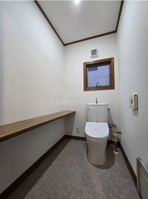 清潔感のあるトイレで、毎日気持ちよくお使いいただけます