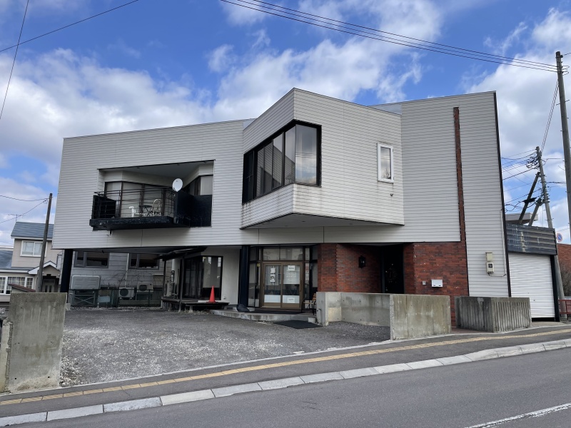 【現在満室】五稜郭町収益物件【店舗事事務所・住居】