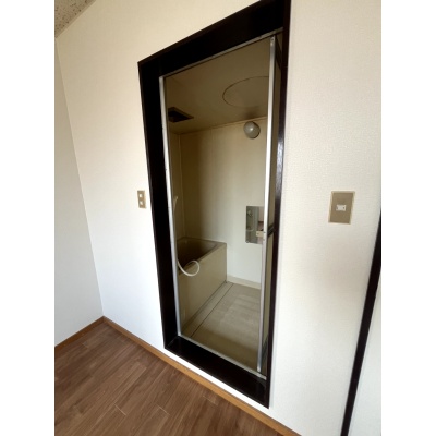 浴室・トイレは別