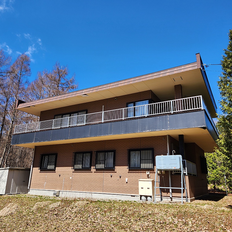 からまつの森・中古住宅⁽別荘)