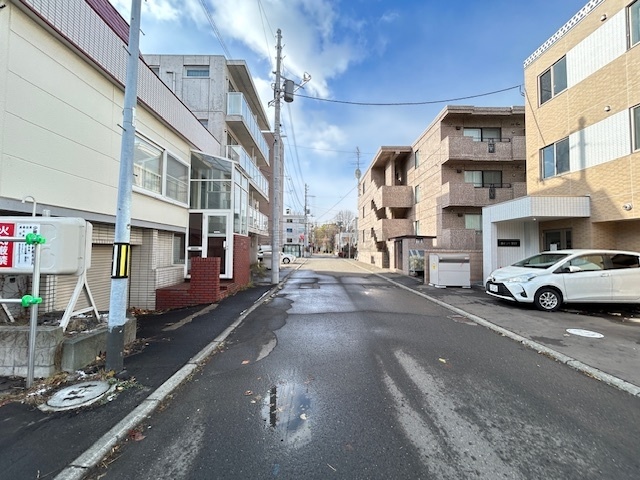 前面道路含む現地写真