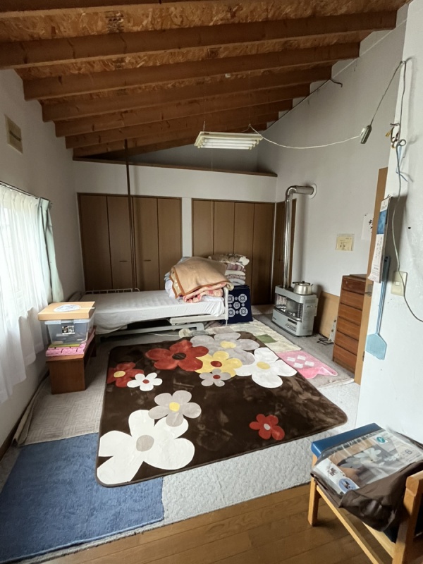 簡易平家建物室内