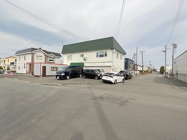 千歳市富士４丁目 事務所付倉庫