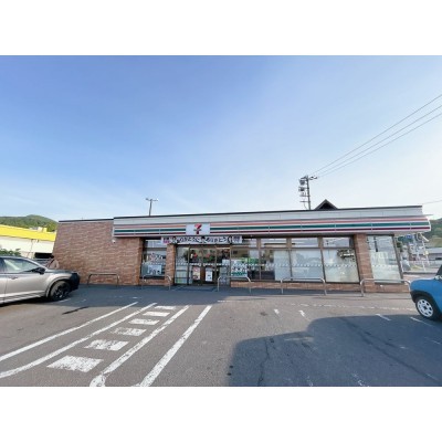 【周辺環境】セブンイレブン桂岡店様まで約850m、徒歩約9分で…