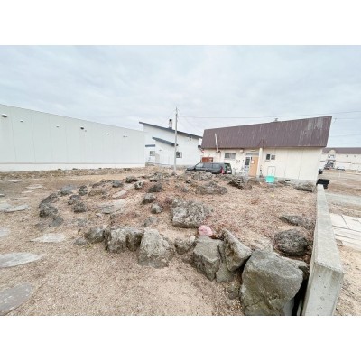 【リフォーム済＆即入居可】庭は除草作業を行い、残置物も撤去…