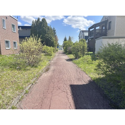敷地裏側遊歩道