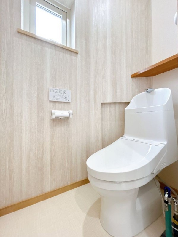 【リフォーム済写真】新品のトイレに交換しました。トイレが交…