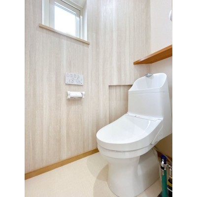 【リフォーム済写真】新品のトイレに交換しました。トイレが交…