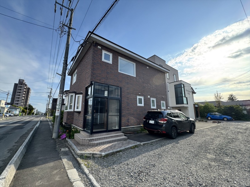 松陰町11-20借地権付戸建