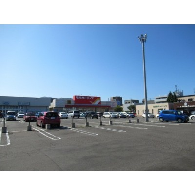 ツルハドラッグ 朝里店まで354m