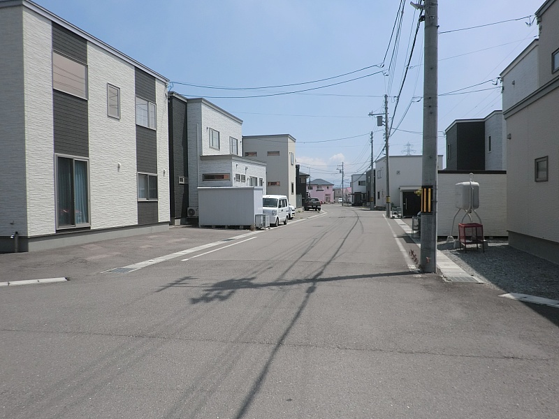 前面道路①東側