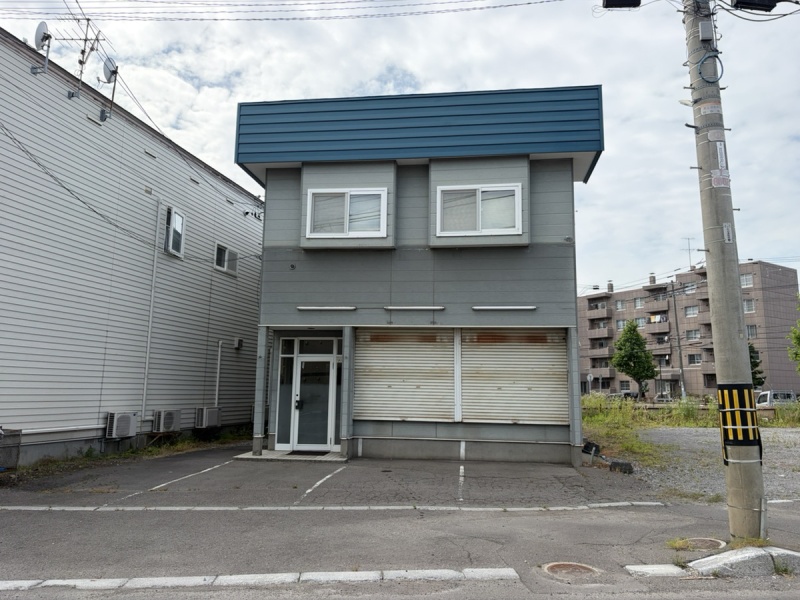 田家町 店舗併用住宅