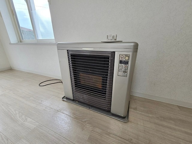 Ｂ棟103号室　リビング暖房！