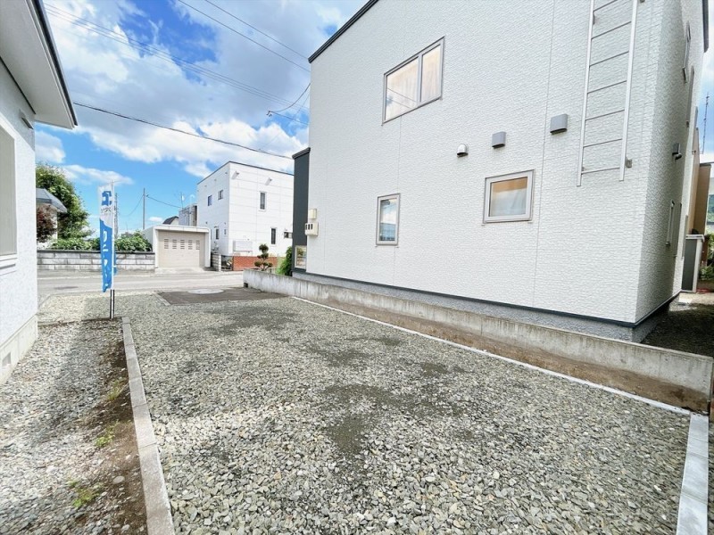 【リフォーム後】駐車場は造作いたします。
