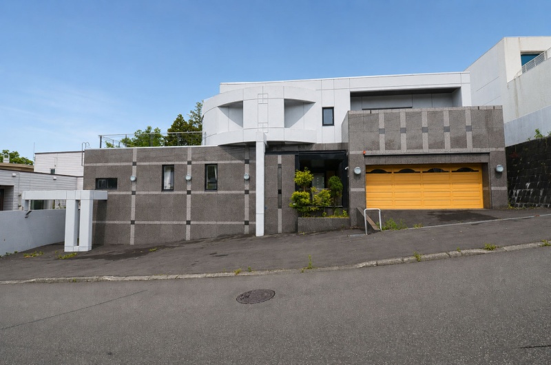 札幌市中央区界川2丁目