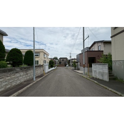 前面道路含む現地写真