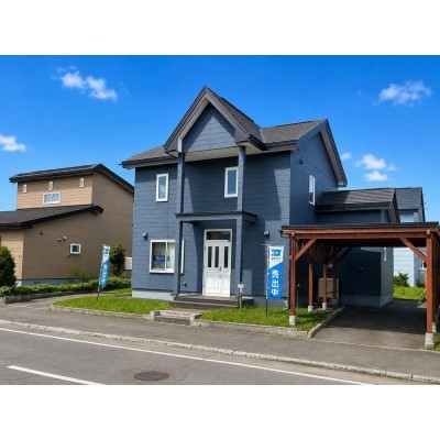 【リフォーム済＆即入居可】別角度からの外観の写真になります。