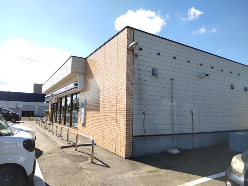 セブンイレブン　南幌元町店まで130ｍ（徒歩2分）。　急な買い…