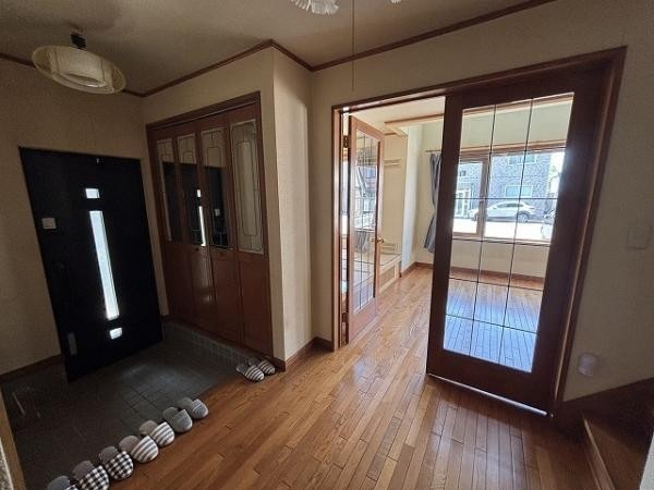 玄関ホール
