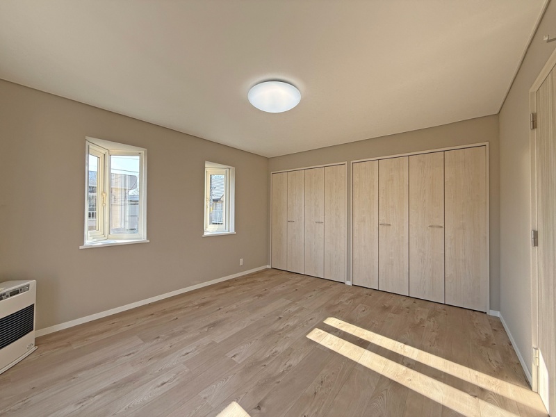 洋室2-2