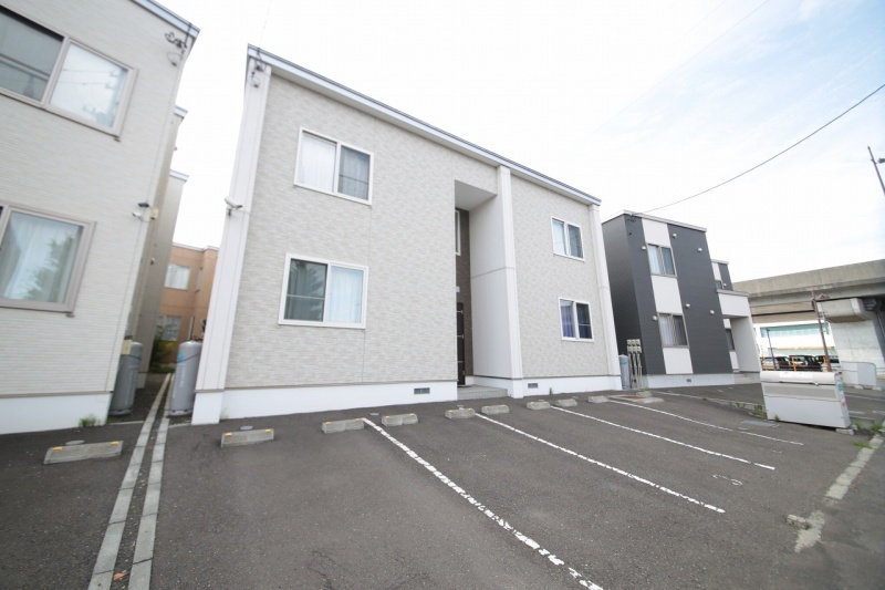 恵庭市中島町　収益物件（木造アパート） CANAAN