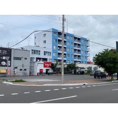 RC造7階建・総32戸（居住用27戸・店舗・事務所5戸）の収
