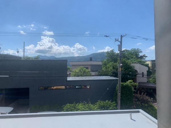 二階ベランダからの眺望です。