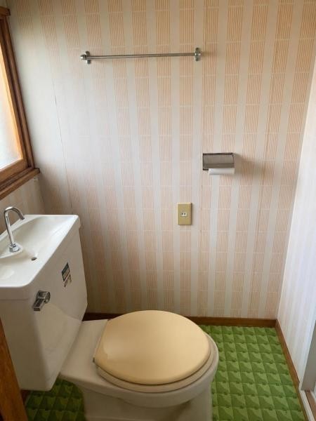 中二階にあるトイレです。