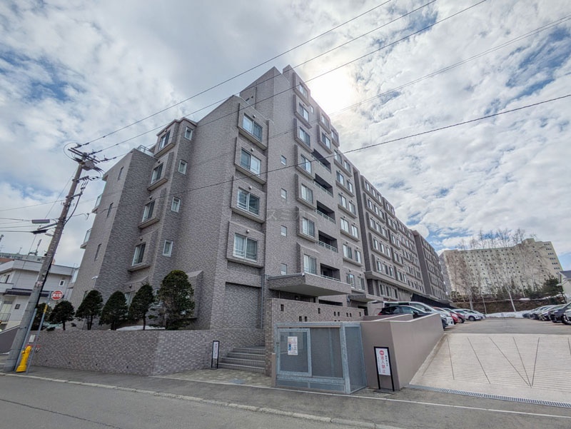 新さっぽろシティハウス【地下鉄・JRのダブルアクセス☆今話題のシンサツ】