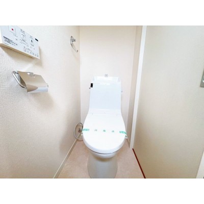 【現況写真】窓付きで、自然換気が可能です。