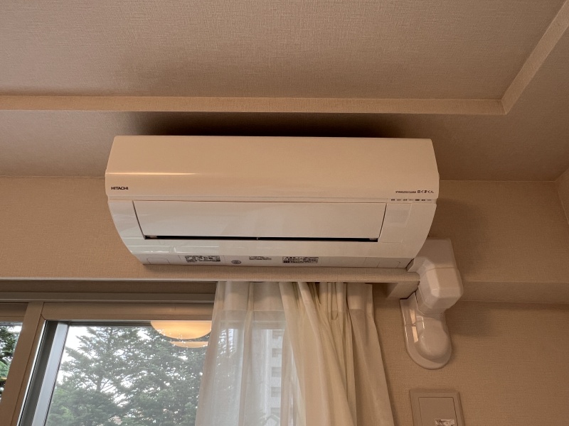 今や北海度でも必須のエアコン付き