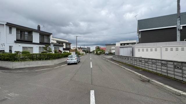 前面道路含む現地写真