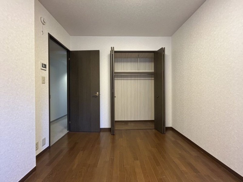 【リフォーム中　約5.8帖洋室】