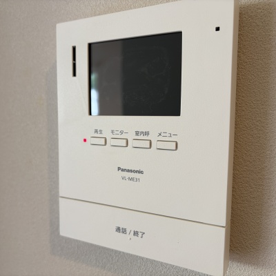 操作のしやすいモニター付きインターホン