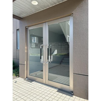 【建物入口】