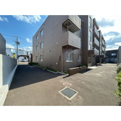 【外観】外観の別角度の写真です。