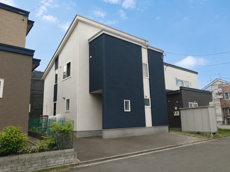 函館市西桔梗町 4LDK戸建収益物件