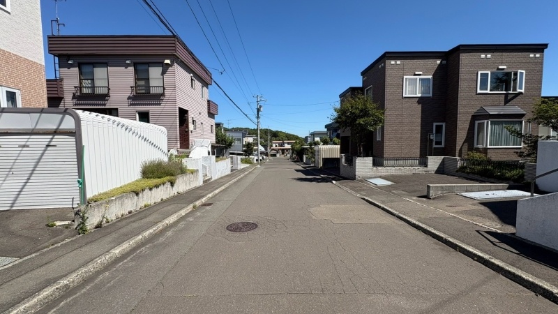 前面道路含む現地写真