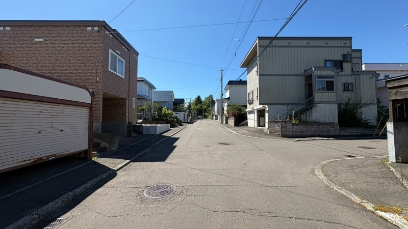 前面道路含む現地写真