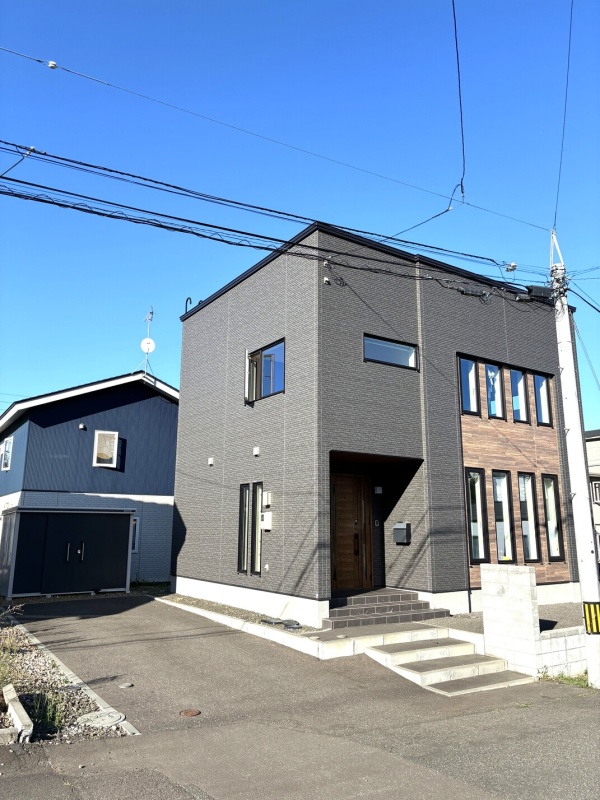 札幌市西区福井8丁目2番3号