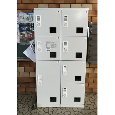 不在時でも荷物を受け取れる宅配ボックス設置。外出が多い方も安心の快適設備。