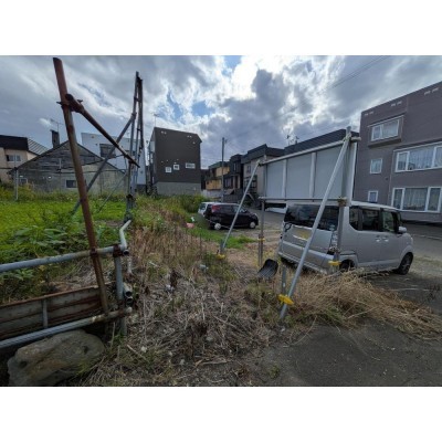 266.82m2　開放感のある角地です！2筆（２区画）を一体の敷地…
