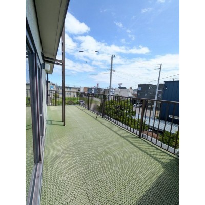 バルコニーはライフスタイルに合わせてご活用していただけるの…