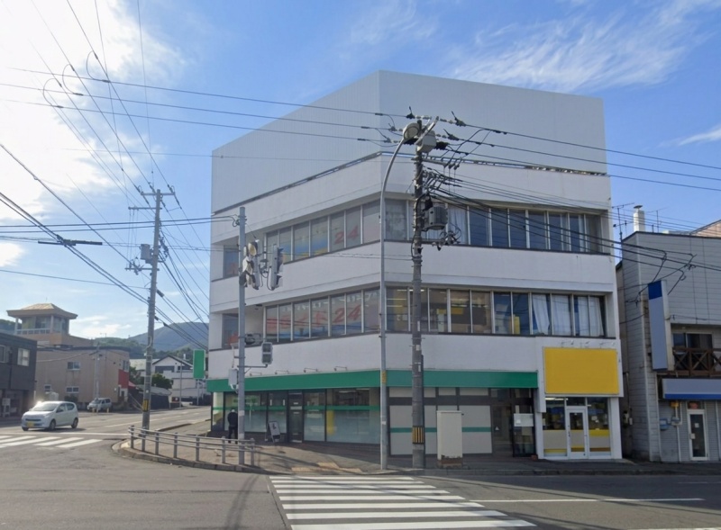 ユニカビル