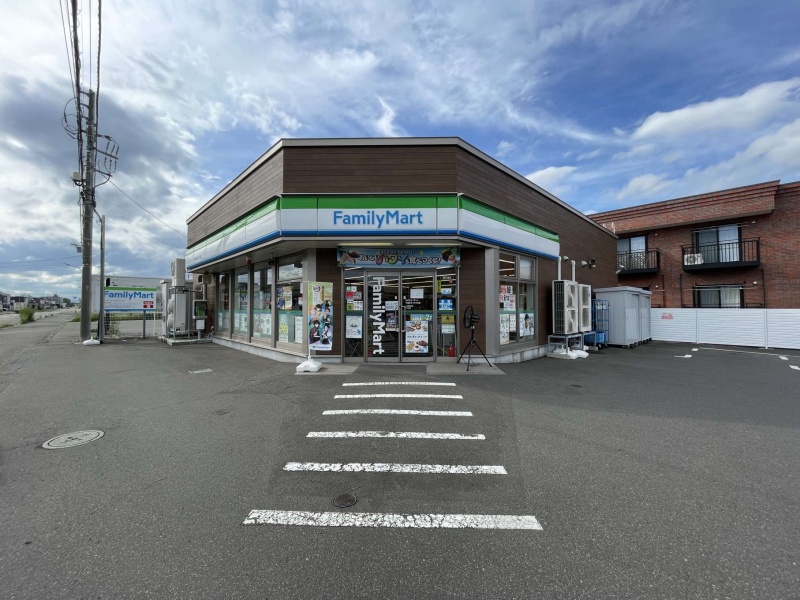 ファミリーマート千歳あずさ5丁目店